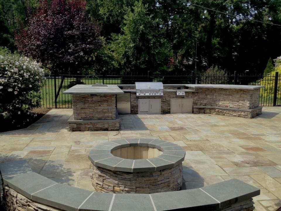 Flagstone Patios and Walkways